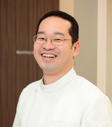 院長 髙畑慎哉